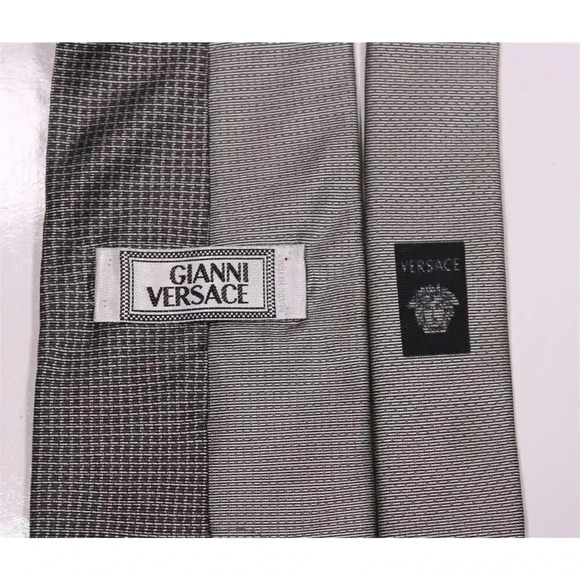 Gianni Versace Vintage 90's Gray/Black Check Geometric Print Silk Necktie Tie - Picture 9 of 9